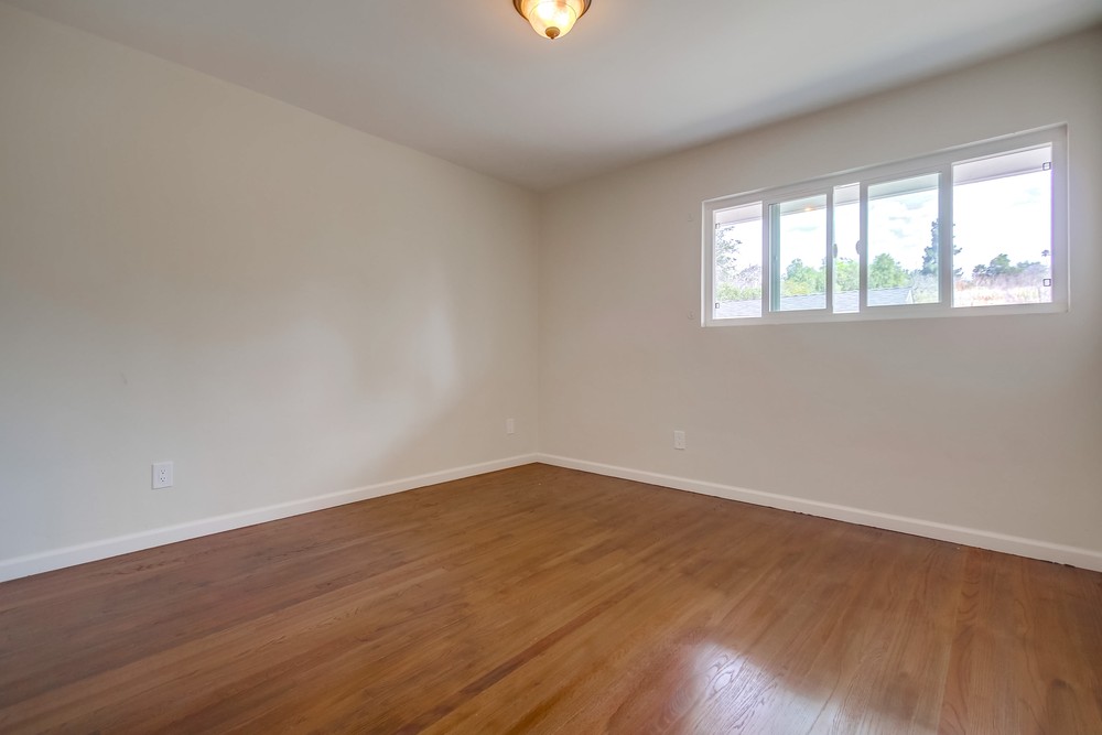Virtual tour photo 32 of 53 for 6738 Akins Ave