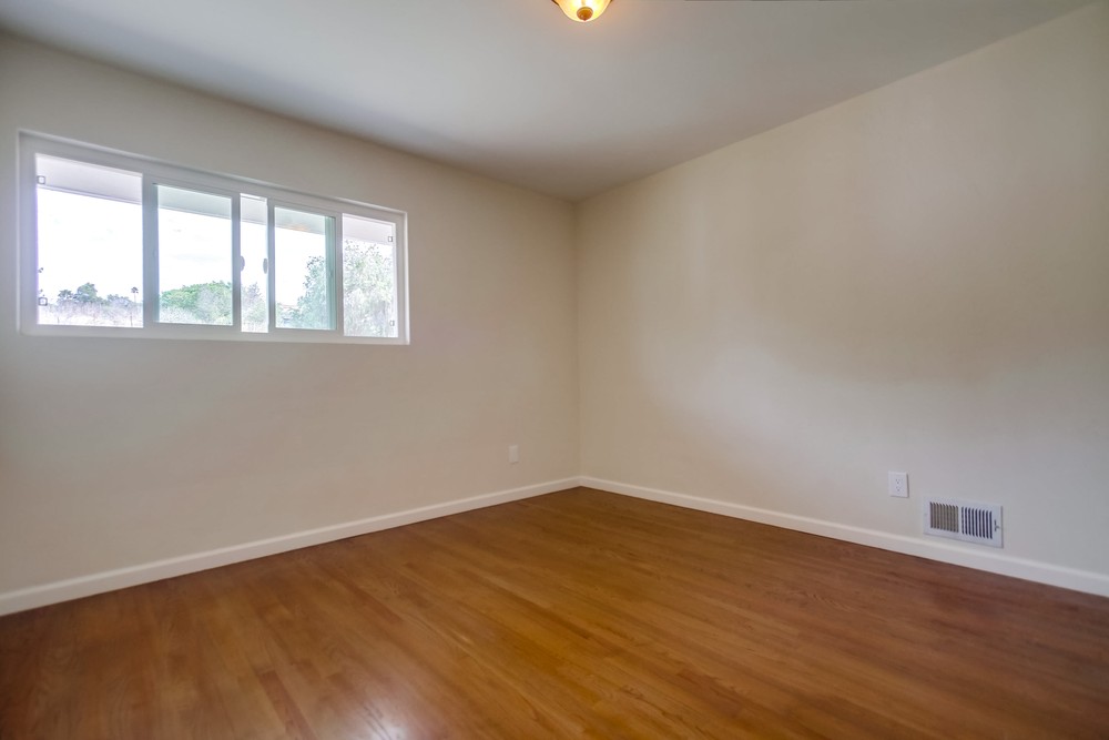 Virtual tour photo 35 of 53 for 6738 Akins Ave