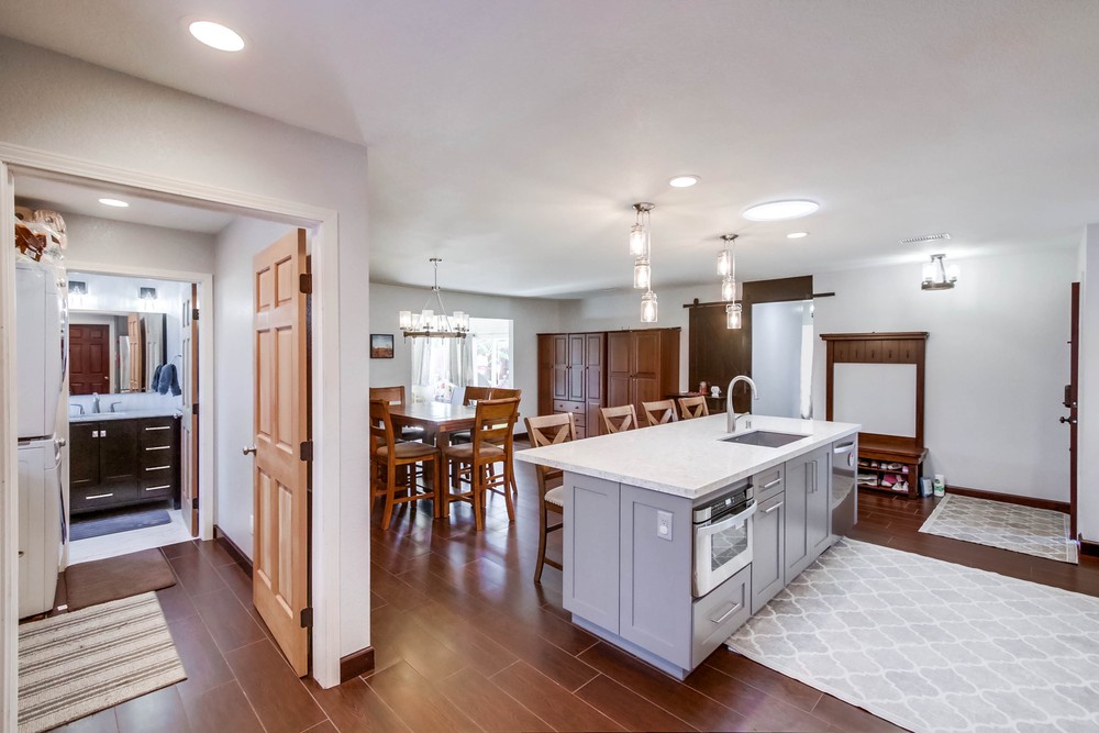 Virtual tour photo 17 of 42 for 6739 Barnhurst Dr