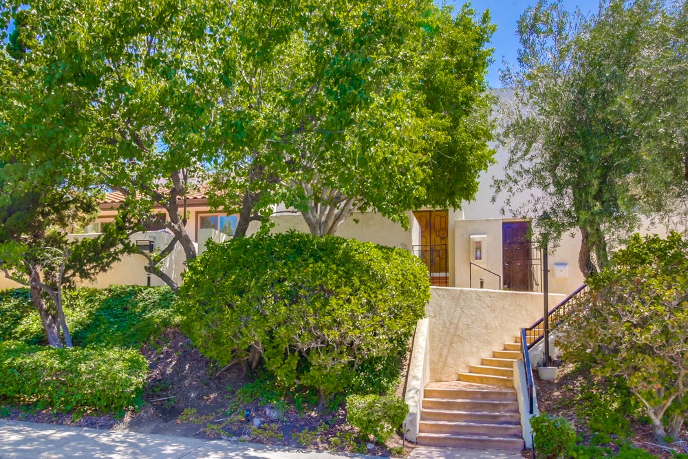 Virtual tour photo 1 of 37 for 6741 Caminito Del Greco