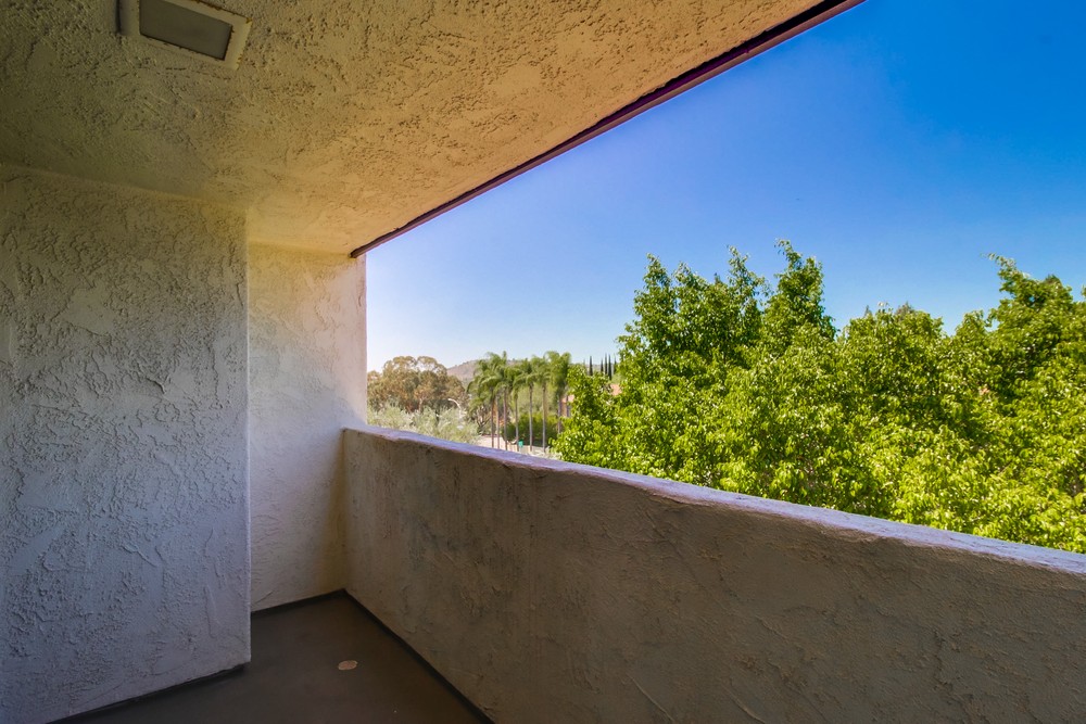 Virtual tour photo 33 of 37 for 6741 Caminito Del Greco