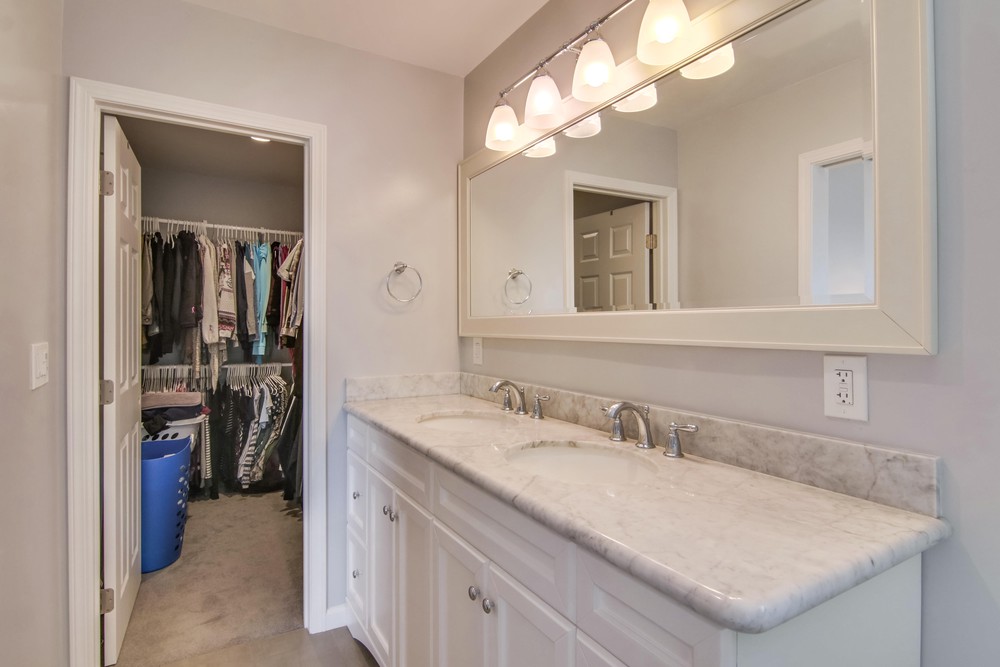 Virtual tour photo 46 of 63 for 6744 Winona Ave
