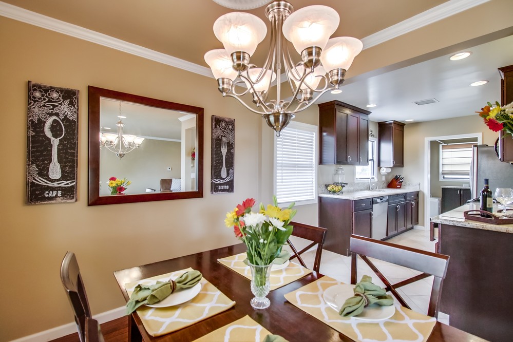 Virtual tour photo 14 of 55 for 6744 Winona Avenue