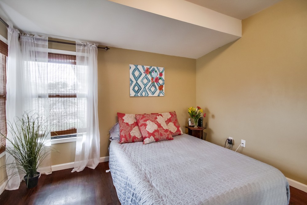 Virtual tour photo 28 of 55 for 6744 Winona Avenue