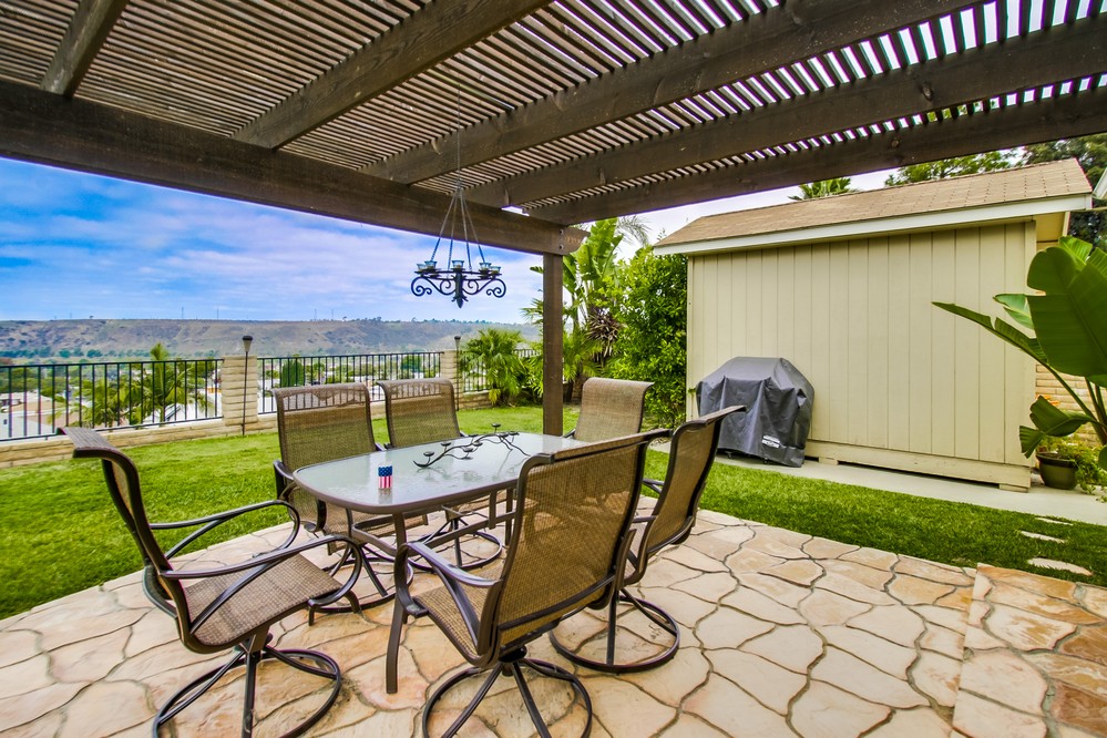 Virtual tour photo 37 of 55 for 6744 Winona Avenue