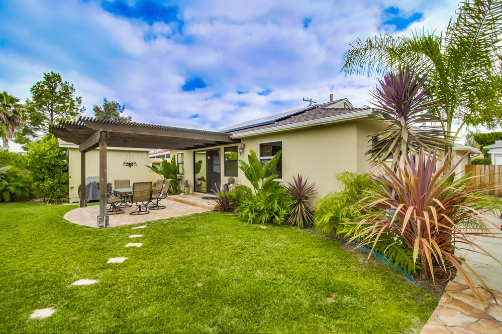 Virtual tour photo 39 of 55 for 6744 Winona Avenue