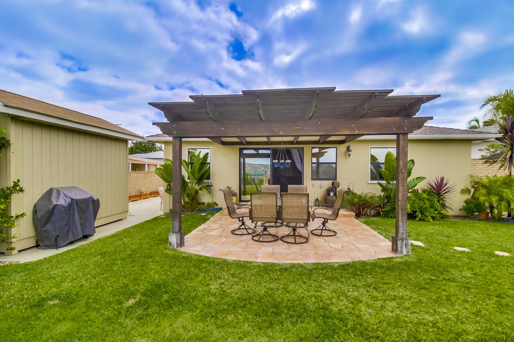 Virtual tour photo 41 of 55 for 6744 Winona Avenue