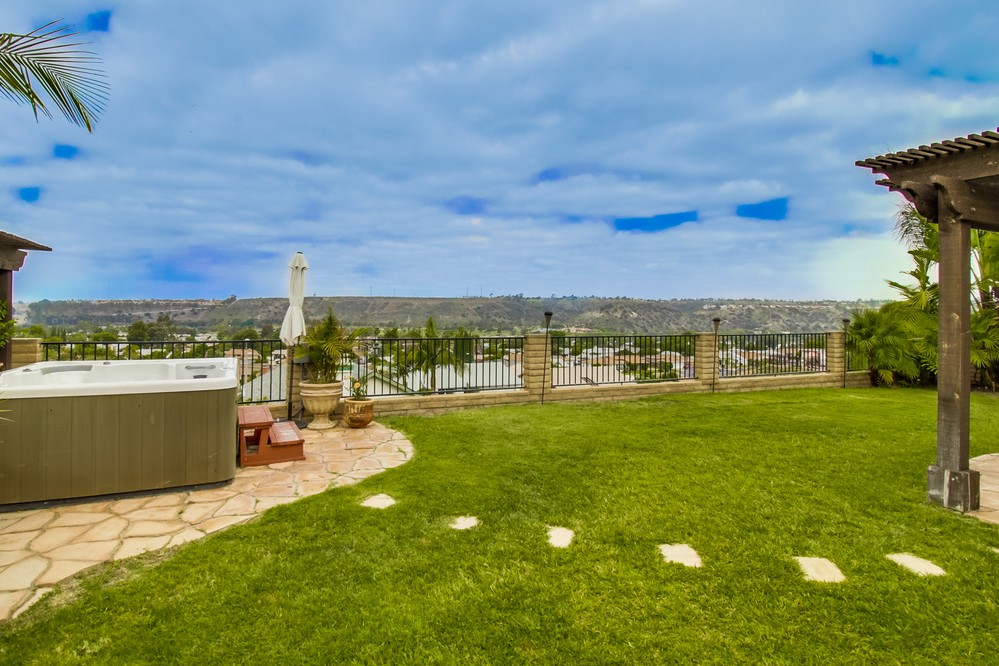 Virtual tour photo 43 of 55 for 6744 Winona Avenue