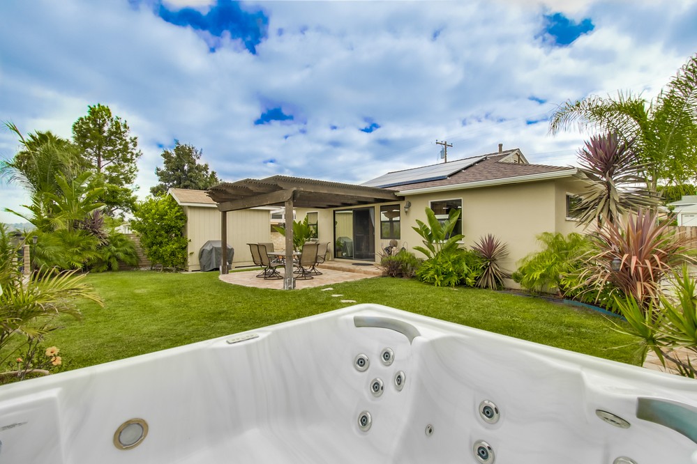 Virtual tour photo 46 of 55 for 6744 Winona Avenue