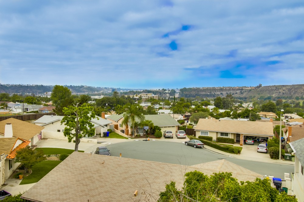 Virtual tour photo 51 of 55 for 6744 Winona Avenue
