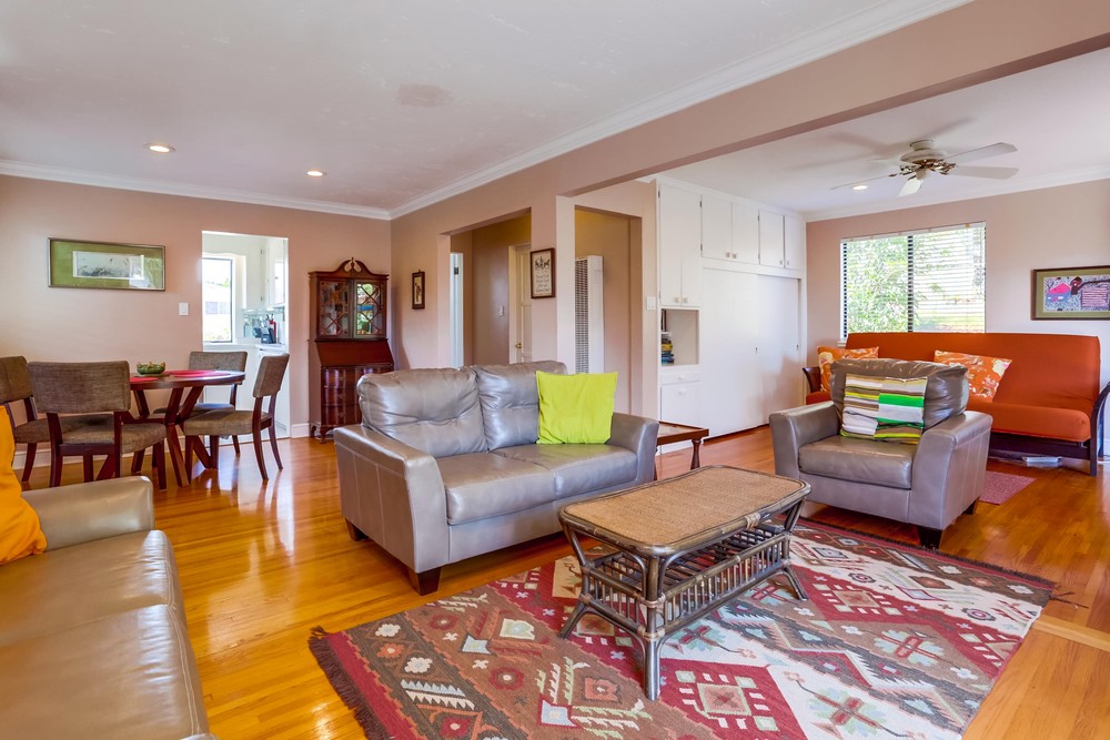 Virtual tour photo 3 of 39 for 6747 Thomson Ct
