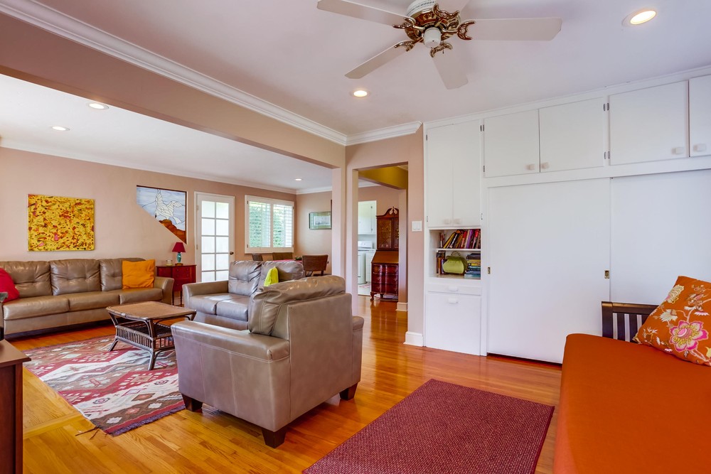Virtual tour photo 4 of 39 for 6747 Thomson Ct