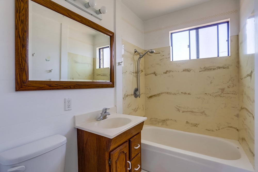 Virtual tour photo 13 of 39 for 6747 Thomson Ct