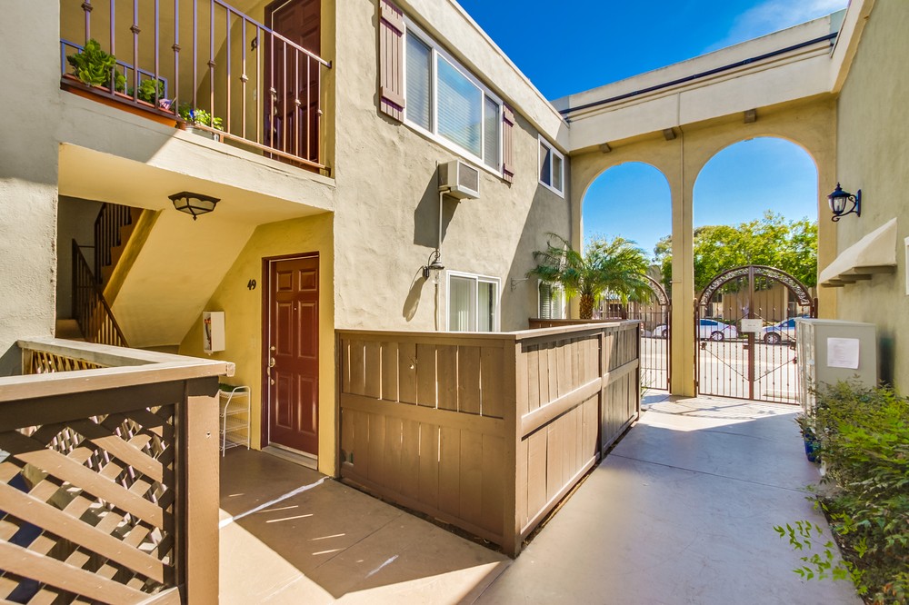 Virtual tour photo 6 of 31 for 6750 Beadnell Way #53