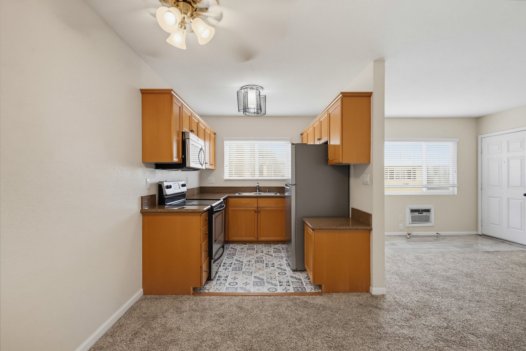 Virtual tour photo 19 of 46 for 6750 Beadnell Way