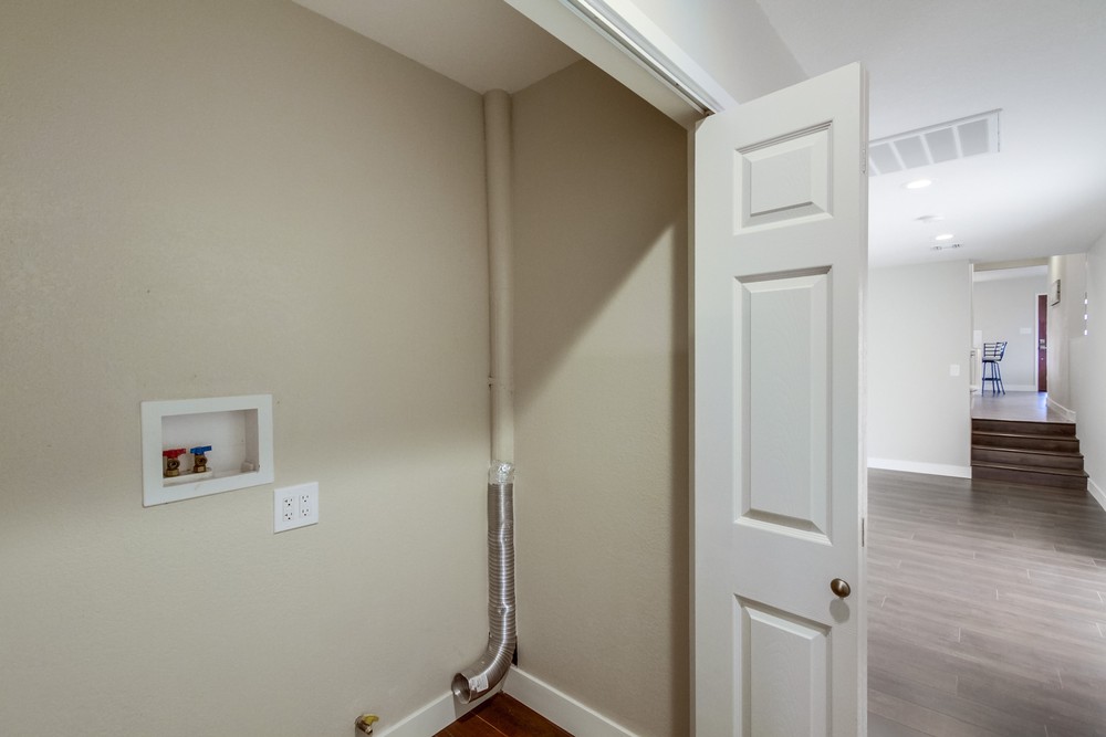 Virtual tour photo 43 of 55 for 6752 Elmore St