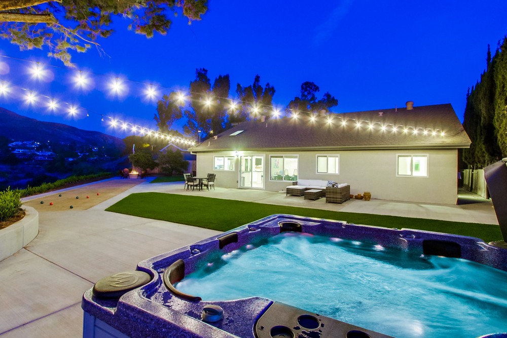 Virtual tour photo 8 of 56 for 6756 Aqueduct Ct