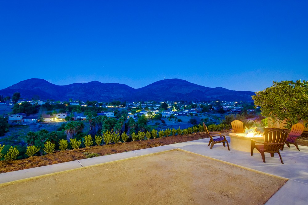 Virtual tour photo 10 of 56 for 6756 Aqueduct Ct