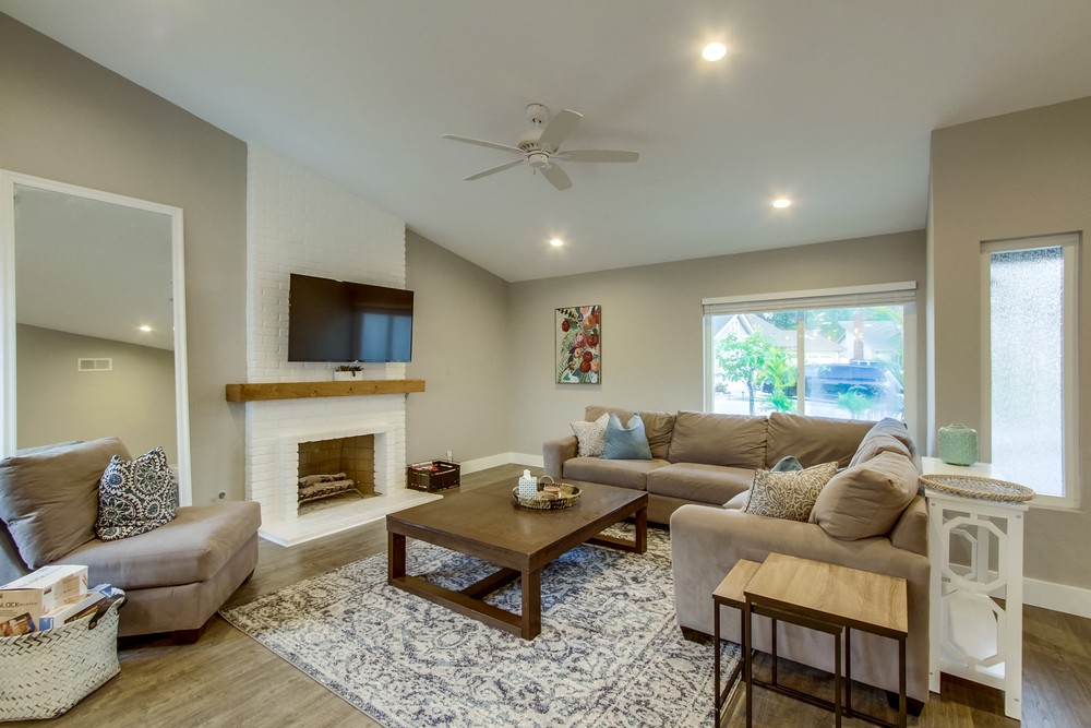 Virtual tour photo 15 of 56 for 6756 Aqueduct Ct
