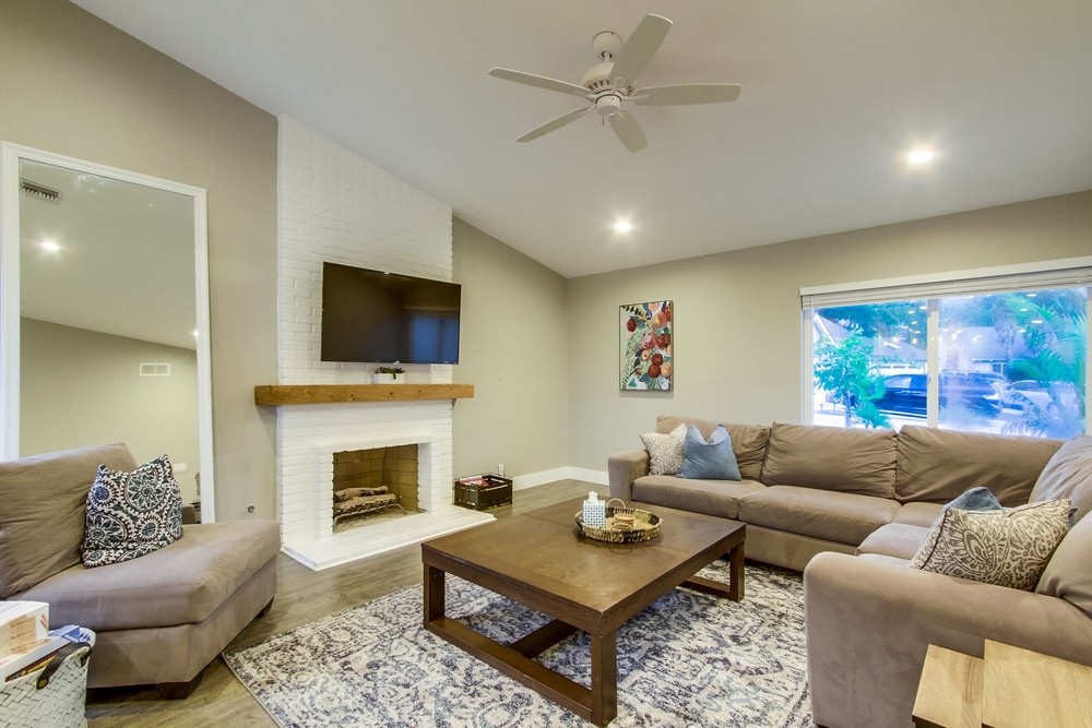 Virtual tour photo 16 of 56 for 6756 Aqueduct Ct