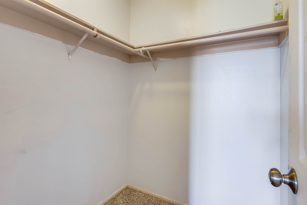 Virtual tour photo 22 of 32 for 6761 Parkside Ave
