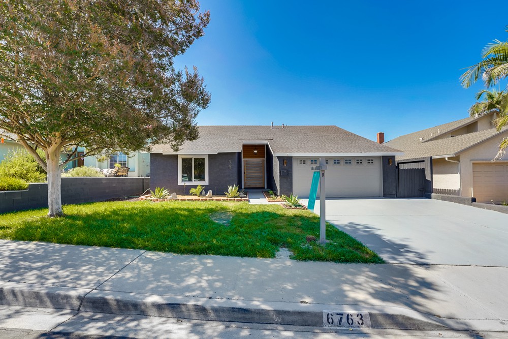 Virtual tour photo 3 of 60 for 6763 Dicenza Way