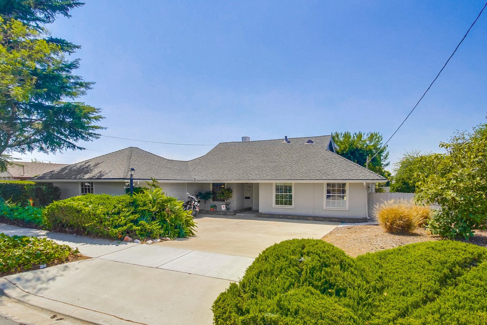Virtual tour photo 4 of 54 for 6764 Sunny Brae Dr