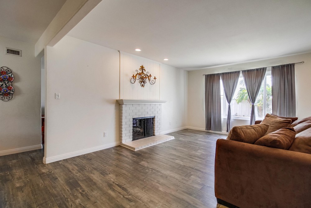 Virtual tour photo 12 of 54 for 6764 Sunny Brae Dr