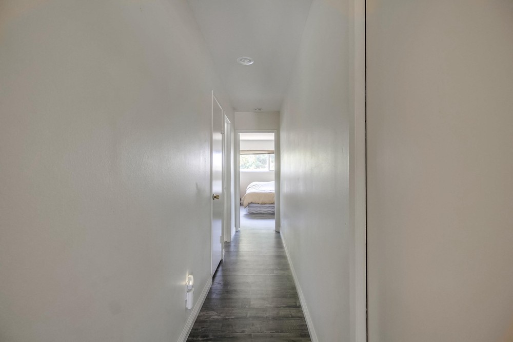 Virtual tour photo 32 of 54 for 6764 Sunny Brae Dr