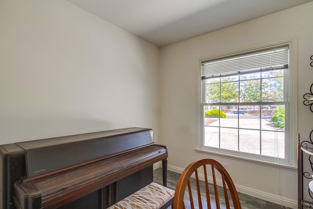 Virtual tour photo 41 of 54 for 6764 Sunny Brae Dr