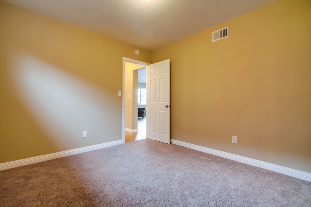 Virtual tour photo 32 of 39 for 6768 Charlene Ave