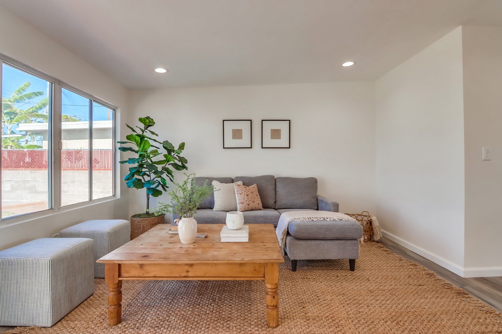 Virtual tour photo 11 of 52 for 6772 Delfern St