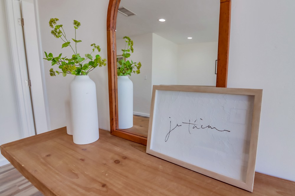Virtual tour photo 14 of 52 for 6772 Delfern St