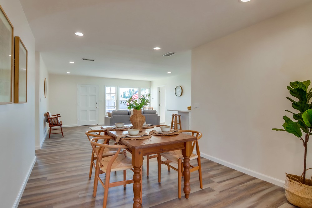 Virtual tour photo 21 of 52 for 6772 Delfern St