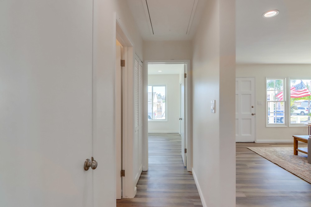 Virtual tour photo 28 of 52 for 6772 Delfern St