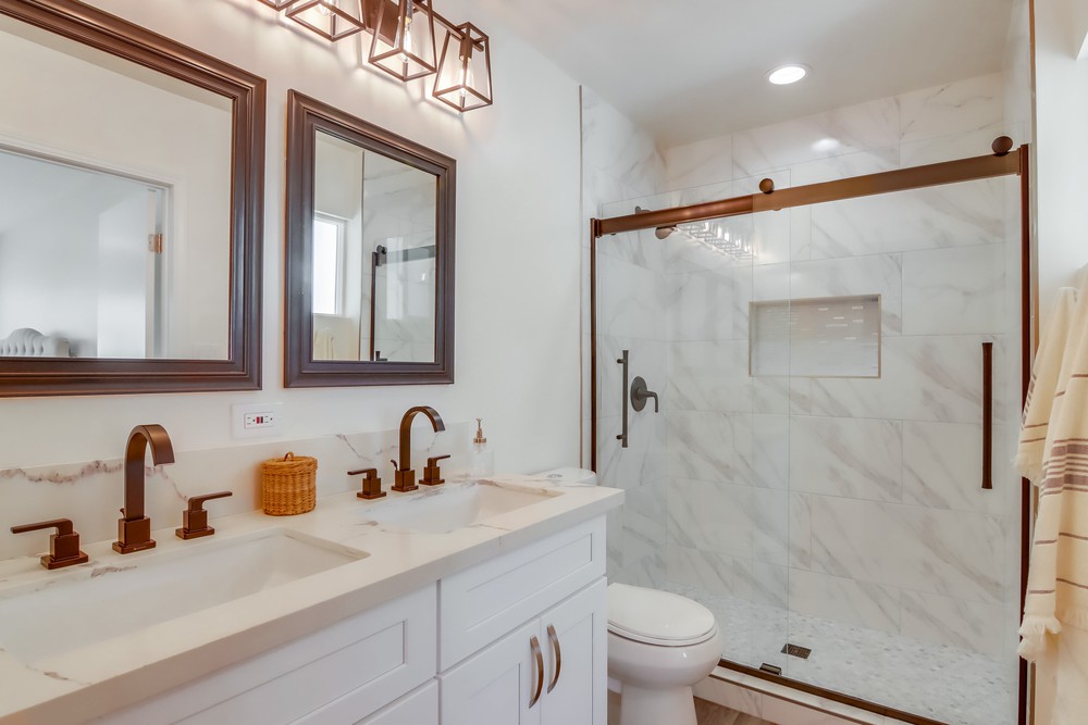 Virtual tour photo 34 of 52 for 6772 Delfern St