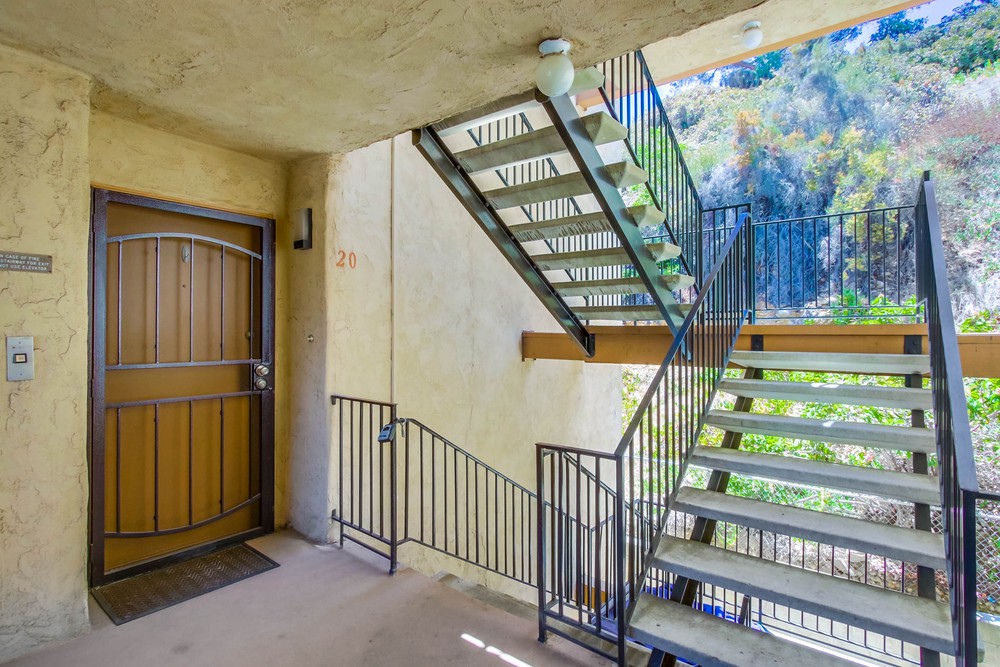 Virtual tour photo 8 of 31 for 6775 Alvarado Rd