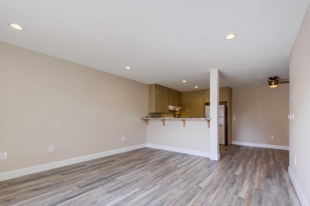 Virtual tour photo 9 of 34 for 6780 Friars Rd #243