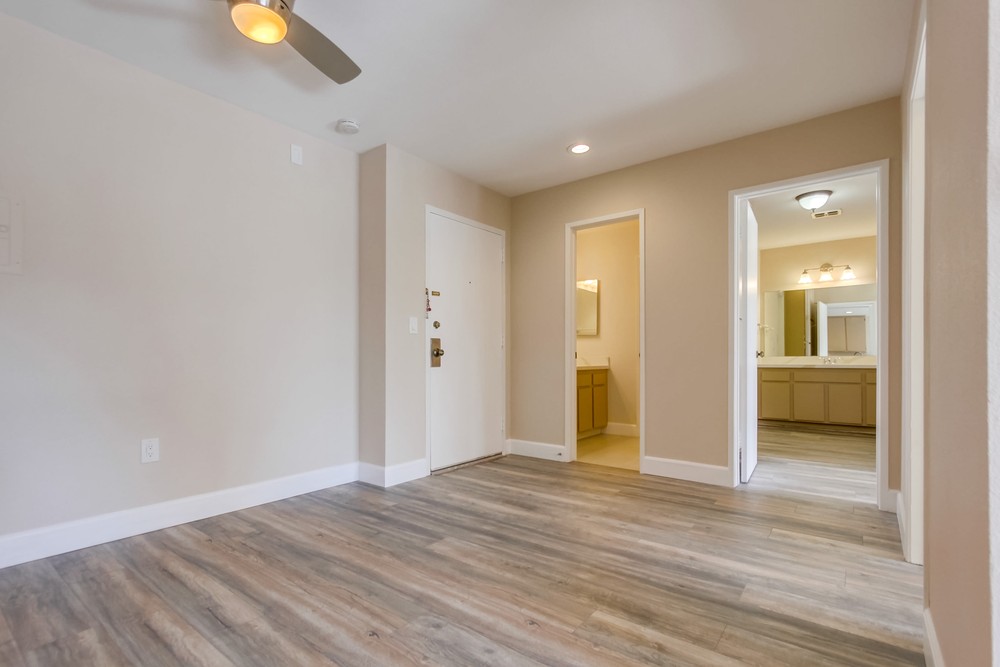 Virtual tour photo 18 of 34 for 6780 Friars Rd #243