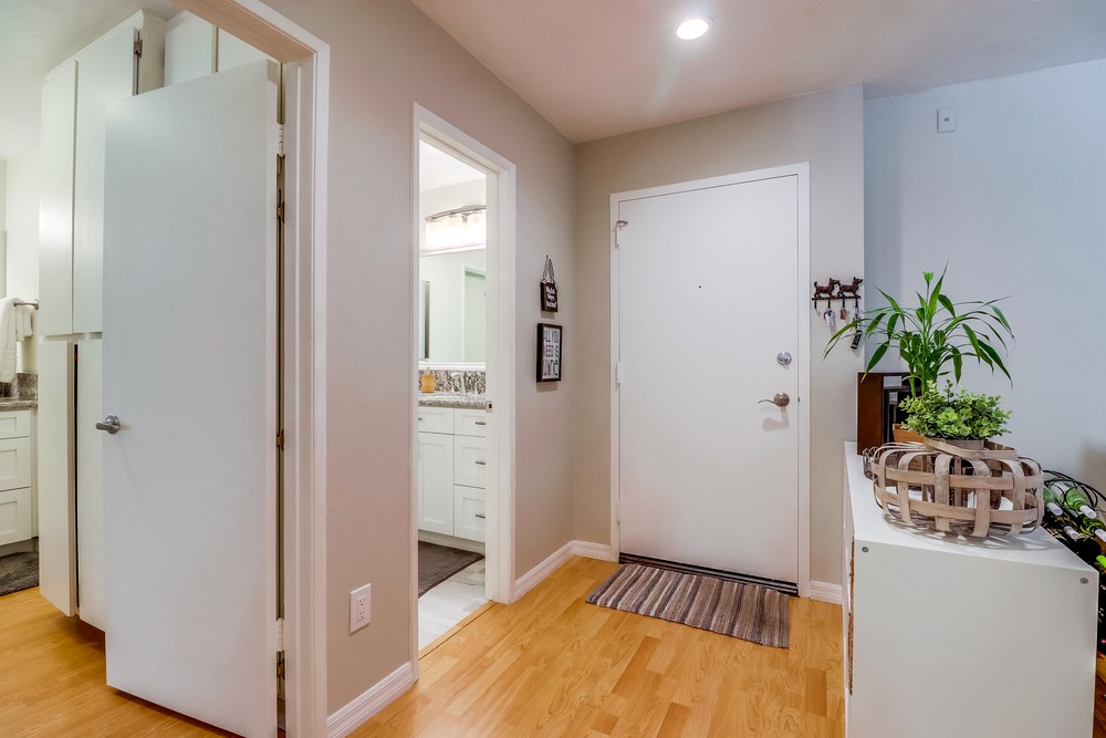 Virtual tour photo 22 of 38 for 6780 Friars Rd UNIT 265