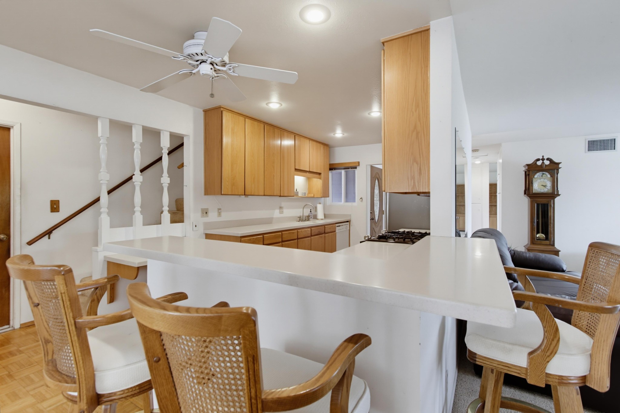 Virtual tour photo 14 of 69 for 6789 Renkrib Ave