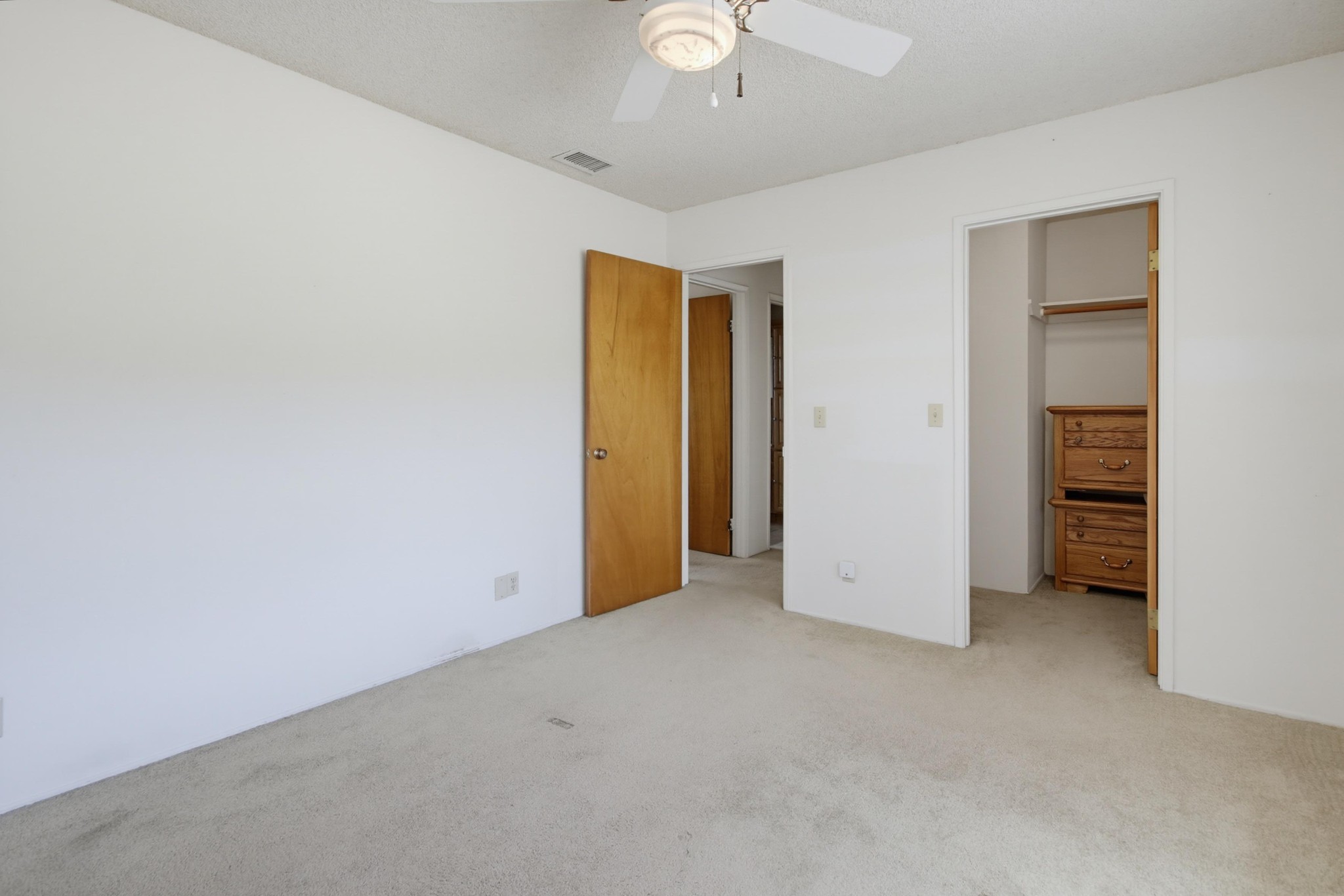 Virtual tour photo 47 of 69 for 6789 Renkrib Ave