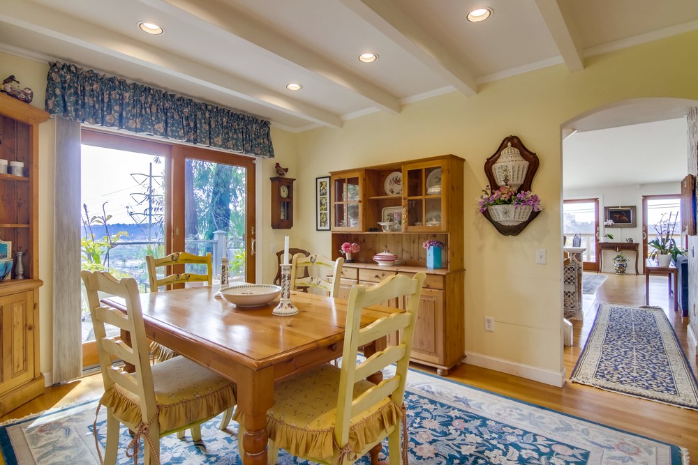 Virtual tour photo 23 of 78 for 6793 Fashion Hills Blvd