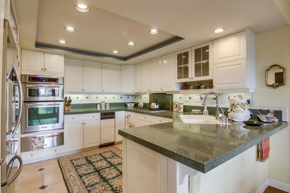 Virtual tour photo 28 of 78 for 6793 Fashion Hills Blvd