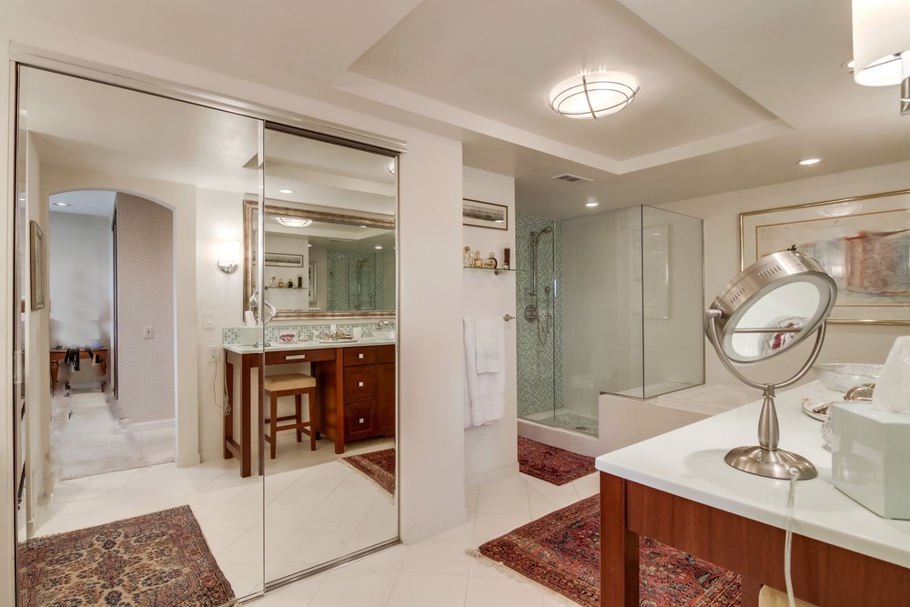 Virtual tour photo 52 of 78 for 6793 Fashion Hills Blvd