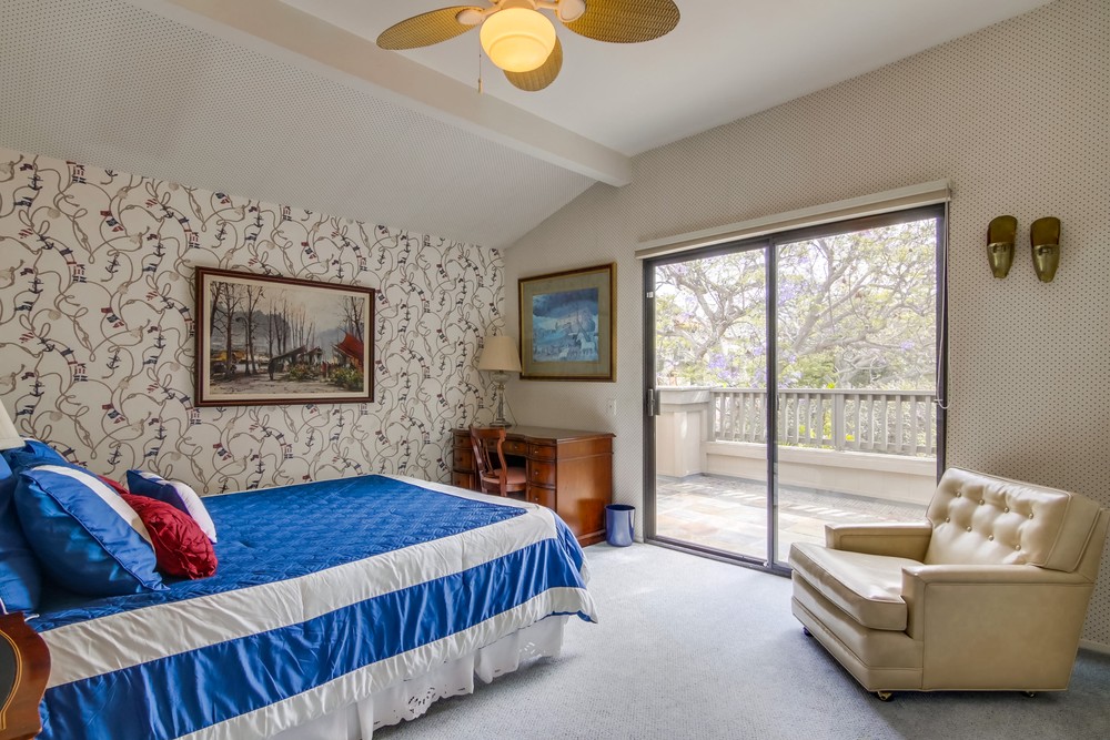 Virtual tour photo 63 of 78 for 6793 Fashion Hills Blvd