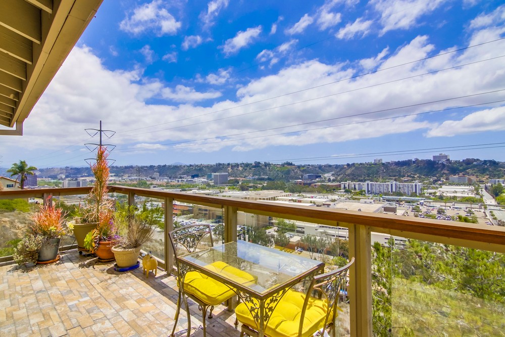 Virtual tour photo 66 of 78 for 6793 Fashion Hills Blvd