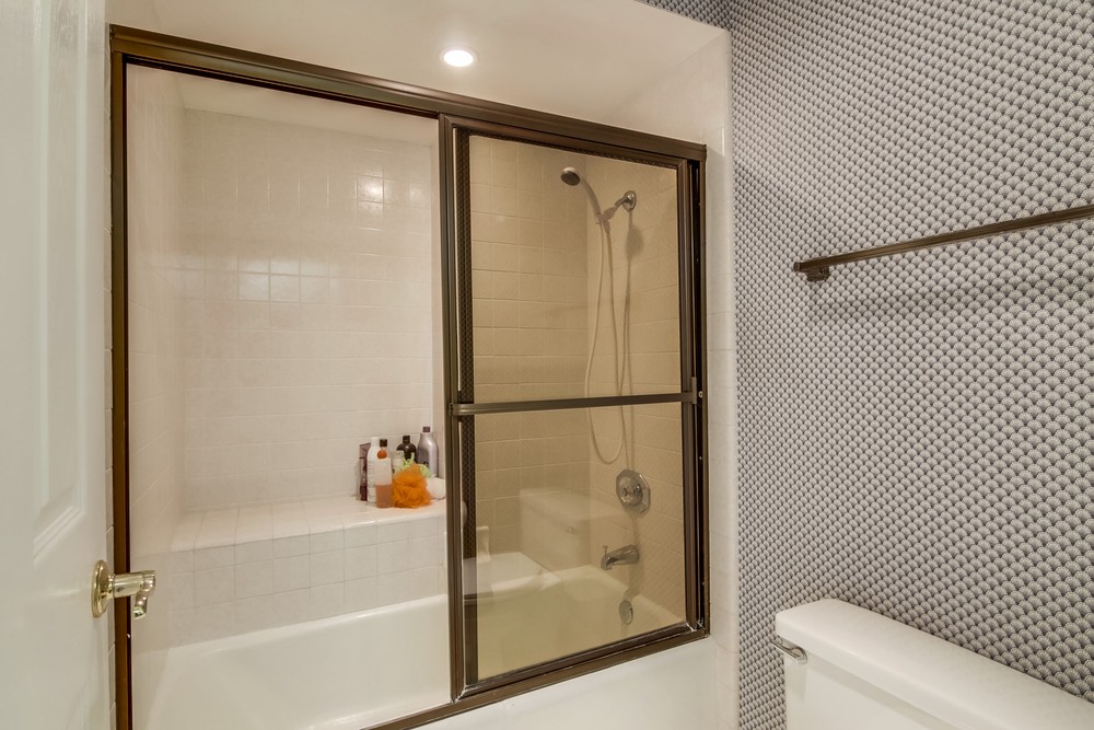 Virtual tour photo 73 of 78 for 6793 Fashion Hills Blvd