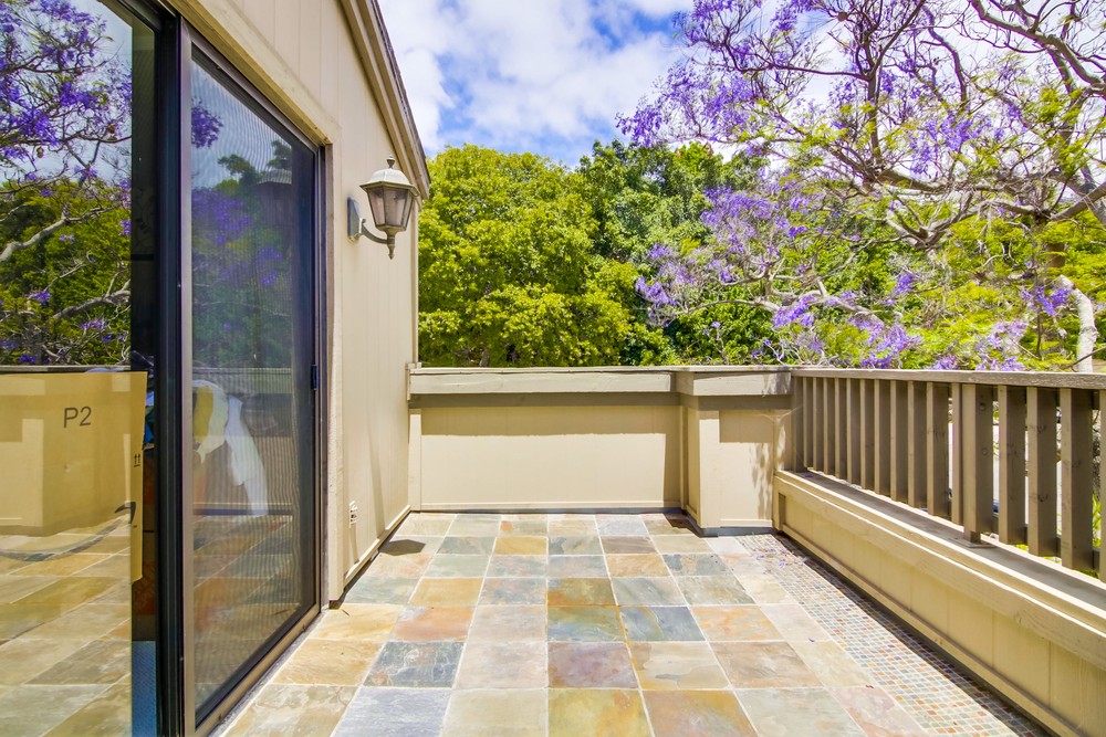 Virtual tour photo 76 of 78 for 6793 Fashion Hills Blvd