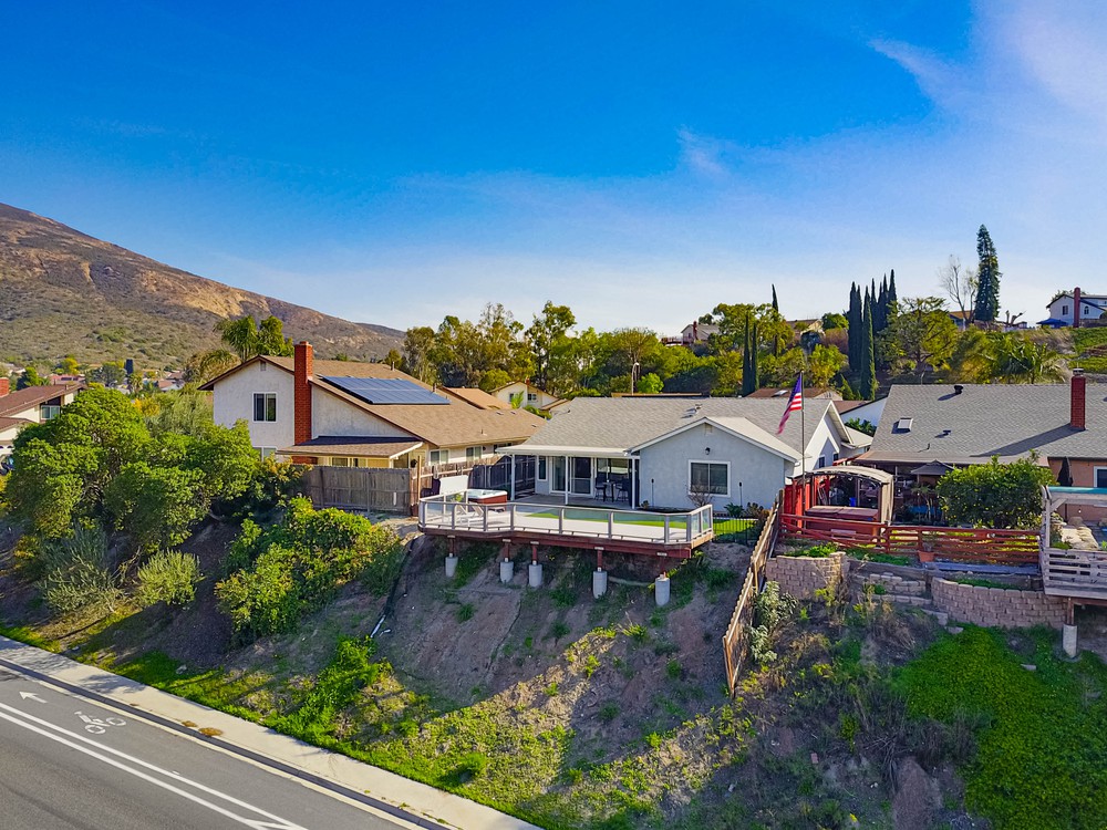 Virtual tour photo 12 of 37 for 6796 El Banquero Pl